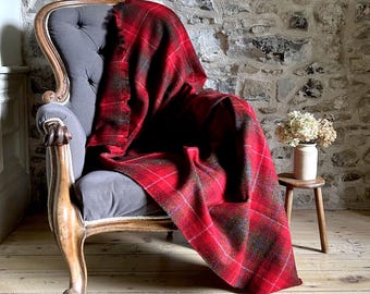 Harris Tweed Winterberry Tartan - Luxury Large Pure Wool Throw Blanket - 150x200cm/59x79&quot;