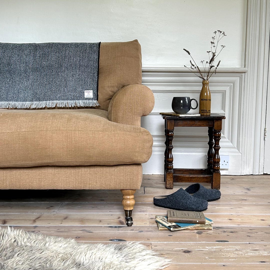Harris Tweed Grey Herringbone - Luxury Pure Wool Lap Blanket - 75x100cm ...