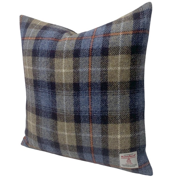 Coussin Harris Tweed MacKenzie Tartan 18" avec insert rempli de plumes de canard*