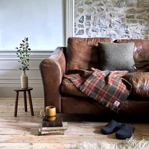 ハリスツイード モス、ジンジャーブレッド＆ワインタータン - 高級ピュアウール ラップブランケット - 75 x 100 cm/30x39インチ