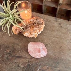 Rose Quartz Palm Stone