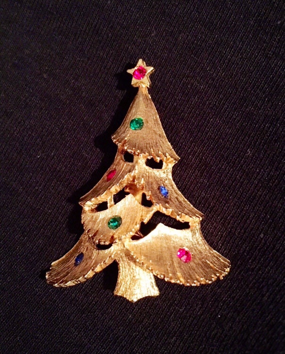 JJ Rhinestone Christmas Tree Brooch / Pin - image 1