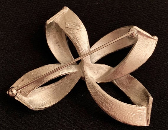 Trifari Bow Brooch / Pin - image 2