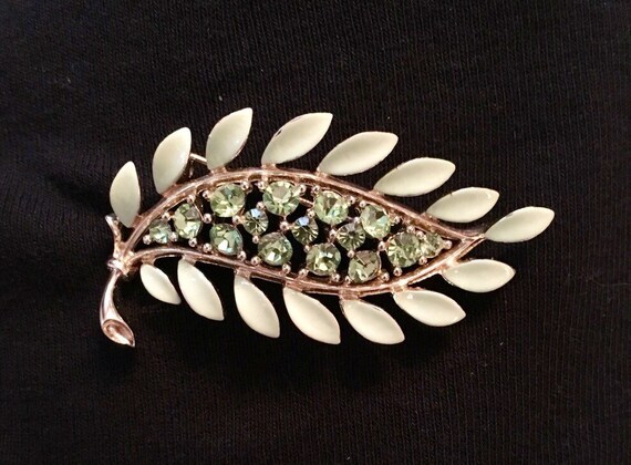 Lisner Rhinestone Leaf Brooch / Pin - image 3