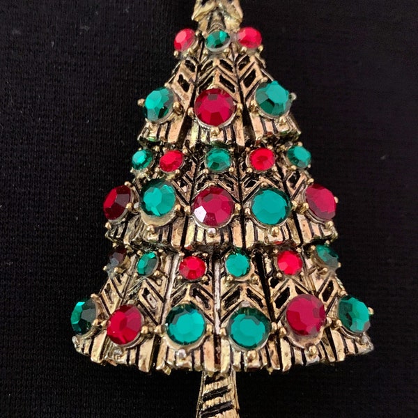 Hollycraft Rhinestone Christmas Tree Brooch / Pin