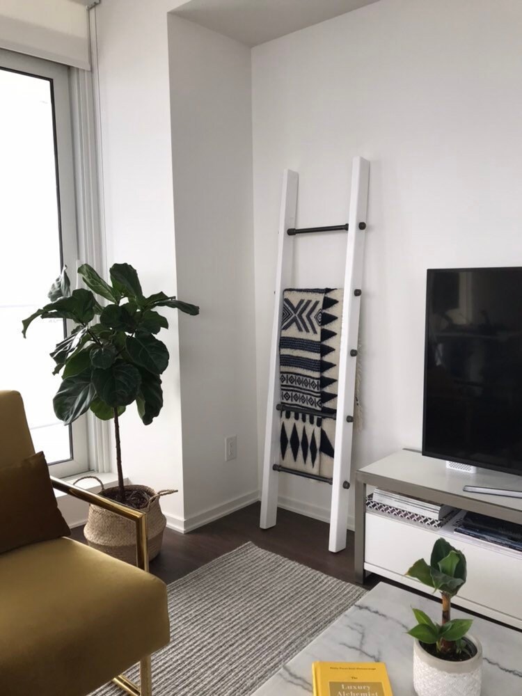 White blanket ladder hotsell