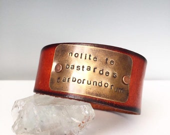 Bracelet in copper, bronze and genuine leather/Don't let the bastards grind you down Nolite te bastardes carborundum