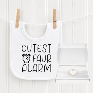 Muslim baby onesie custom name Eid outfit for newborn keepsake photos.