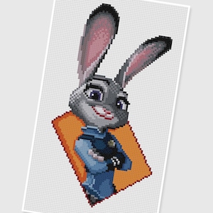 Puede incluir: Un conejo gris con orejas rosas que lleva un uniforme azul y una placa. El conejo está de pie sobre un fondo naranja.