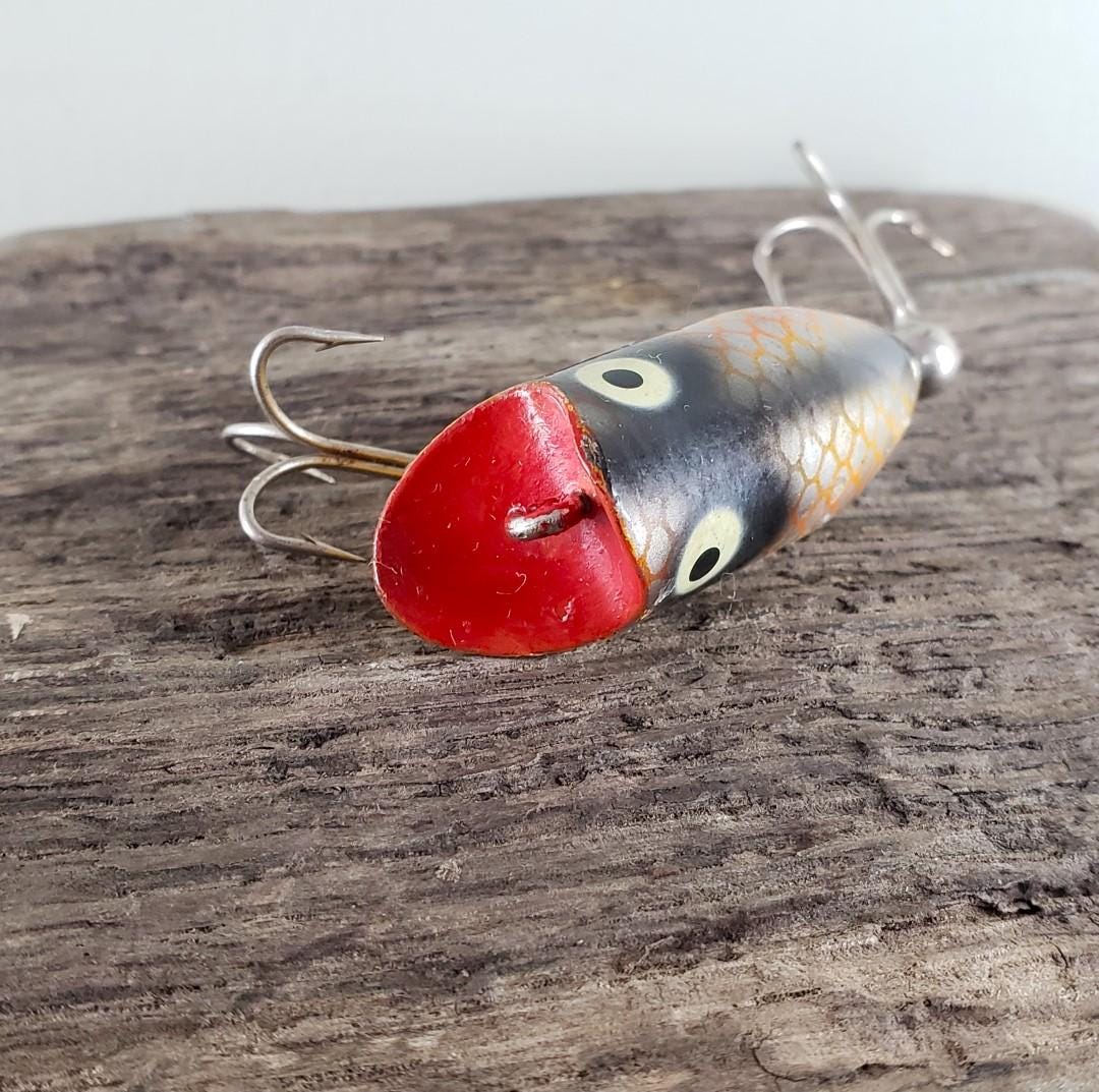 Vintage Heddon Tiny Lucky 13 Fishing Lure - Spook Model #370