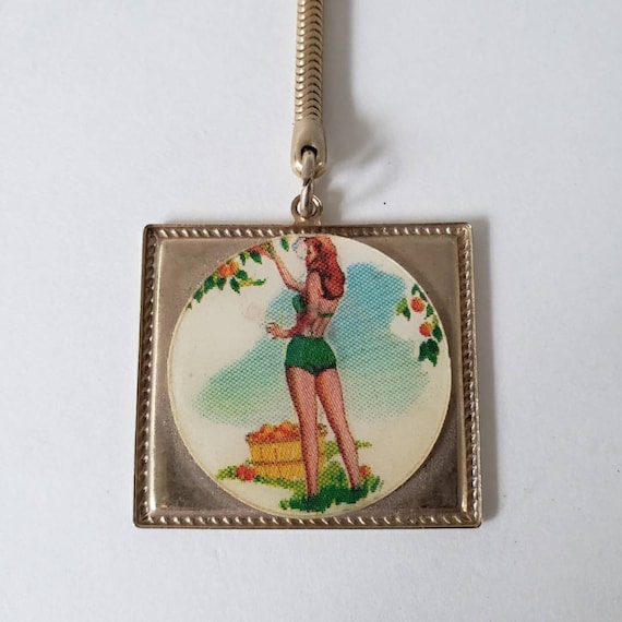 Pin-Up Girl Lenticular Keychain, Vintage Nudie, B… - image 4