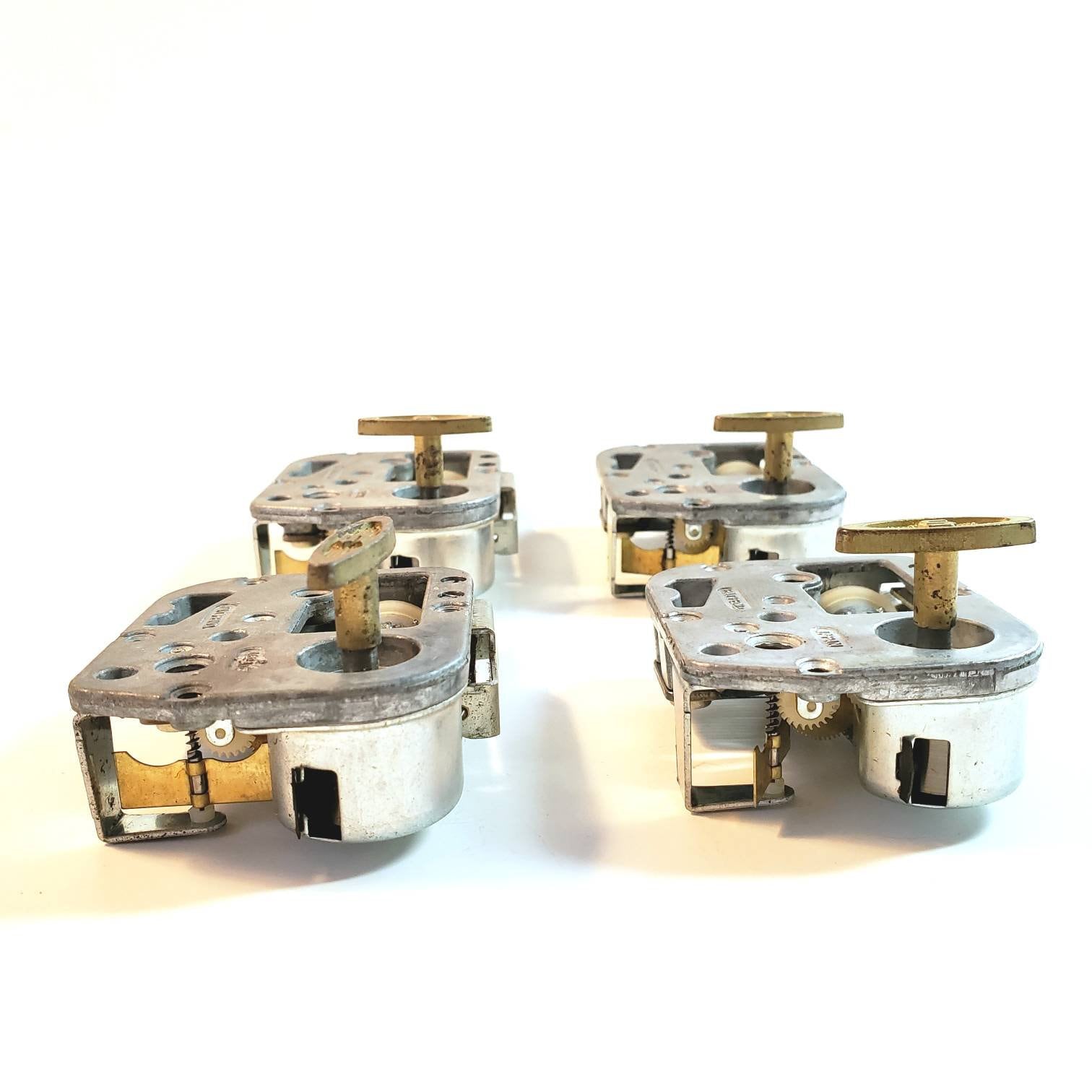 REUGE Sankyo ムーヴメント Sankyo Music Box Movements, 20 Teeth, Stamped AB, Lot of 4