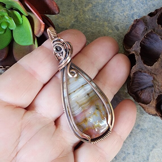 Banded Agate Wire Wrapped Pendant: Antiqued Copper Jewelry