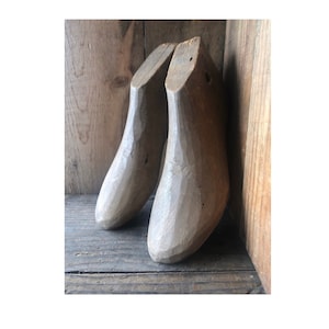 Set of Two Handcarved Cobbler Shoe Forms, Antique Shoe Form Pair, Rustic Cobbler Shoe Save, Cobbler Shoe Forms, Antique Shoe Stretchers