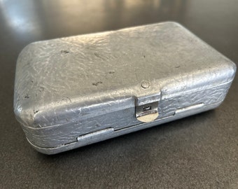 UMCO CORPORATION タックルボックス MODEL P-9 Umco Corporation Tackle Box Model P-9, Spring Park, Minn