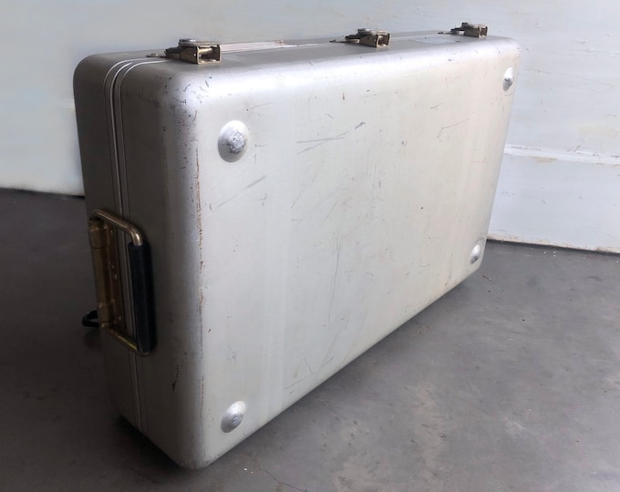 Very Rare Vintage Zero Manufacturing Co Suitcase, Burbank CA, Aluminum