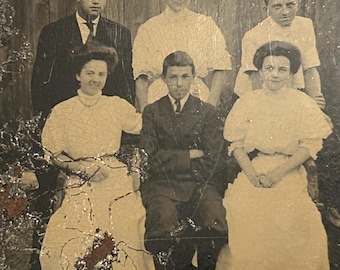 Family Photo - Antique Tintype Photograph, Tintype Portrait, Sixth Plate