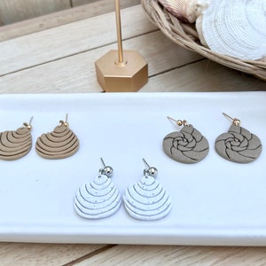 Sea shell earrings