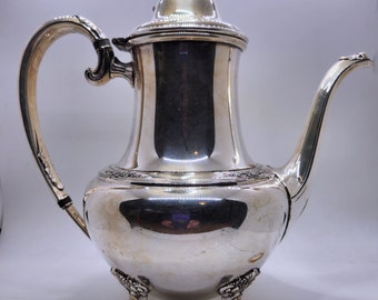 Vintage Youth by Holmes & Edwards 8201 Teapot - Timeless Elegance, Impeccable Condition