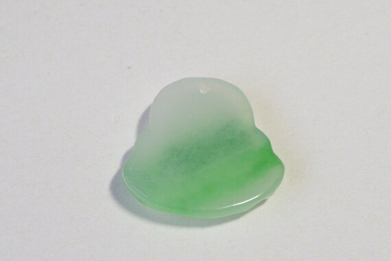 Vintage Hand Carved Natural Genuine Translucent G… - image 3