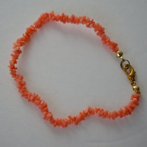 Vintage Natural Pink Angel Skin Coral Nugget Bead Bracelet With Gold Clasp