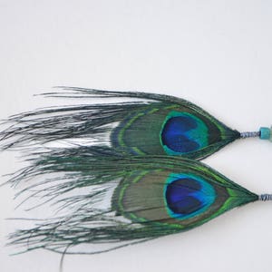 Vintage Handmade Natural Peacock Feather Hand Carved Genuine Green Jade jadeite Flower Turquoise Blue Wood Bead Dangle Hook Earrings