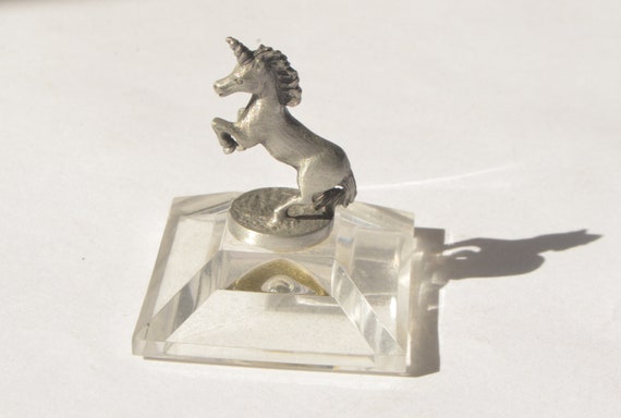 russ unicorn