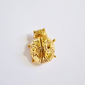 Vintage Gold Textured Ladybug Brooch