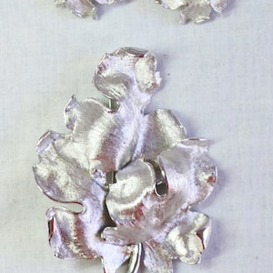 Vintage Silver Tone Large Leaf Brooch & Clip Earrings Jewelry Set/Lot