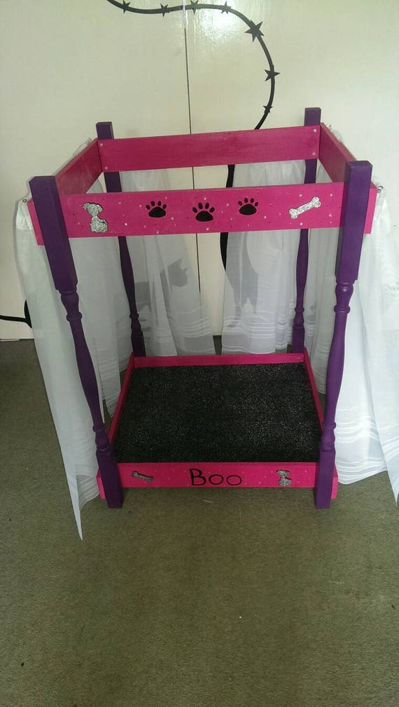 cat four poster bed