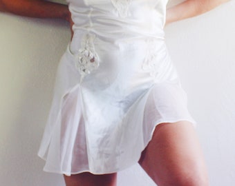 Vintage Victoria's Secret White drop waist slip / ivory satin mini y2k dress