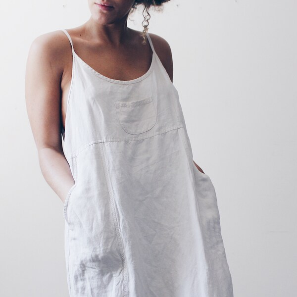 Linen khaki dress / Beige jumper dress/ casual overall dress /  vintage 90s maxi pinafore