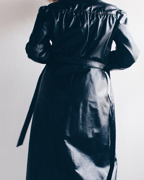 90s Black Leather Trenchcoat / Long Black Leather… - image 4