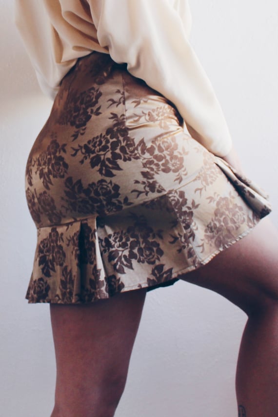 Bronzed Gold Floral Tapestry Mini Skirt - image 3