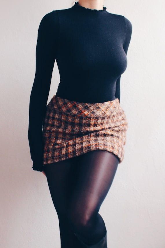 Taylor Swift Winter Style: Tweed Wool Mini Skirt -
