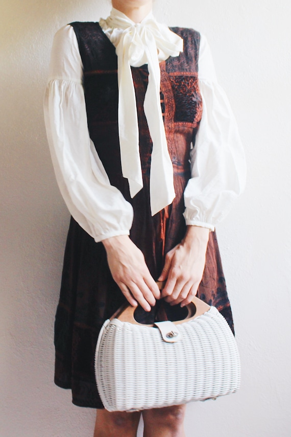 90s Vintage Brown Embroidered Dress with Whimsigo… - image 10