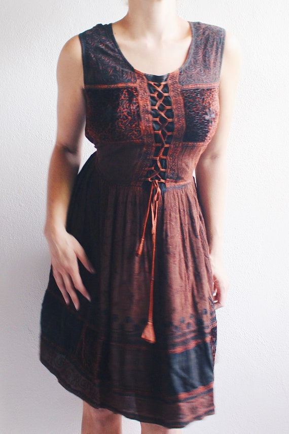 90s Vintage Brown Embroidered Dress with Whimsigo… - image 4