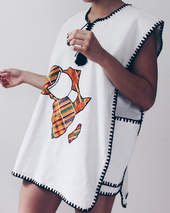 White Embroidered African sleeveless Tunic / Cott… - image 1