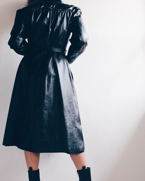 90s Black Leather Trenchcoat / Long Black Leather… - image 9