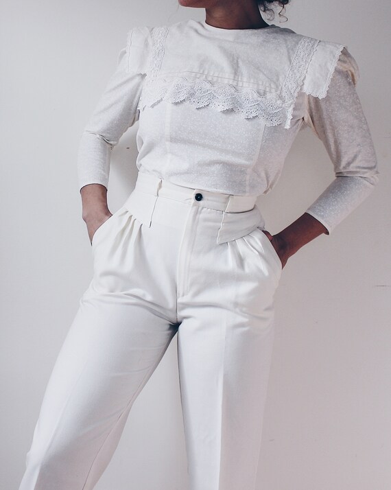 Gunne Sax Cream Blouse / White prairie shirt / vi