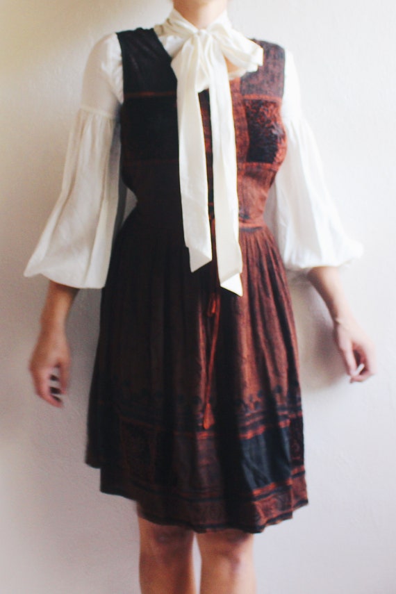 90s Vintage Brown Embroidered Dress with Whimsigo… - image 3