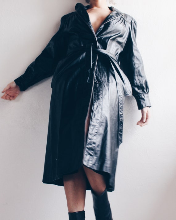 90s Black Leather Trenchcoat / Long Black Leather… - image 10