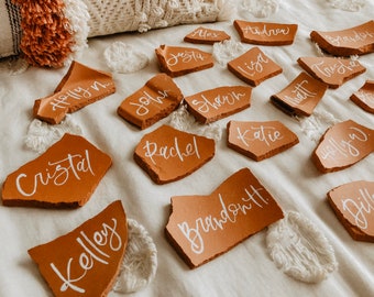 Unique Place Cards | Terra Cotta Place Cards | Wedding Escort Cards | Modern Calligraphy Wedding Decor | Clay Pot Handlettering