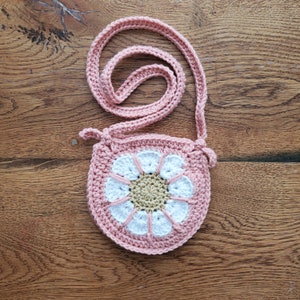 Toddler girl purse,peach daisy purse,daisy purse,crochet purse,little girl purse,flower purse,boho purse,boho flower purse, little girl bag