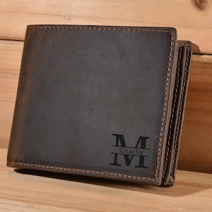 Cartera para hombre Cartera personalizada Cartera monograma Cartera grabada Cartera de cuero genuino Bifold Cartera para hombre Regalo de aniversario para papá Regalo para él