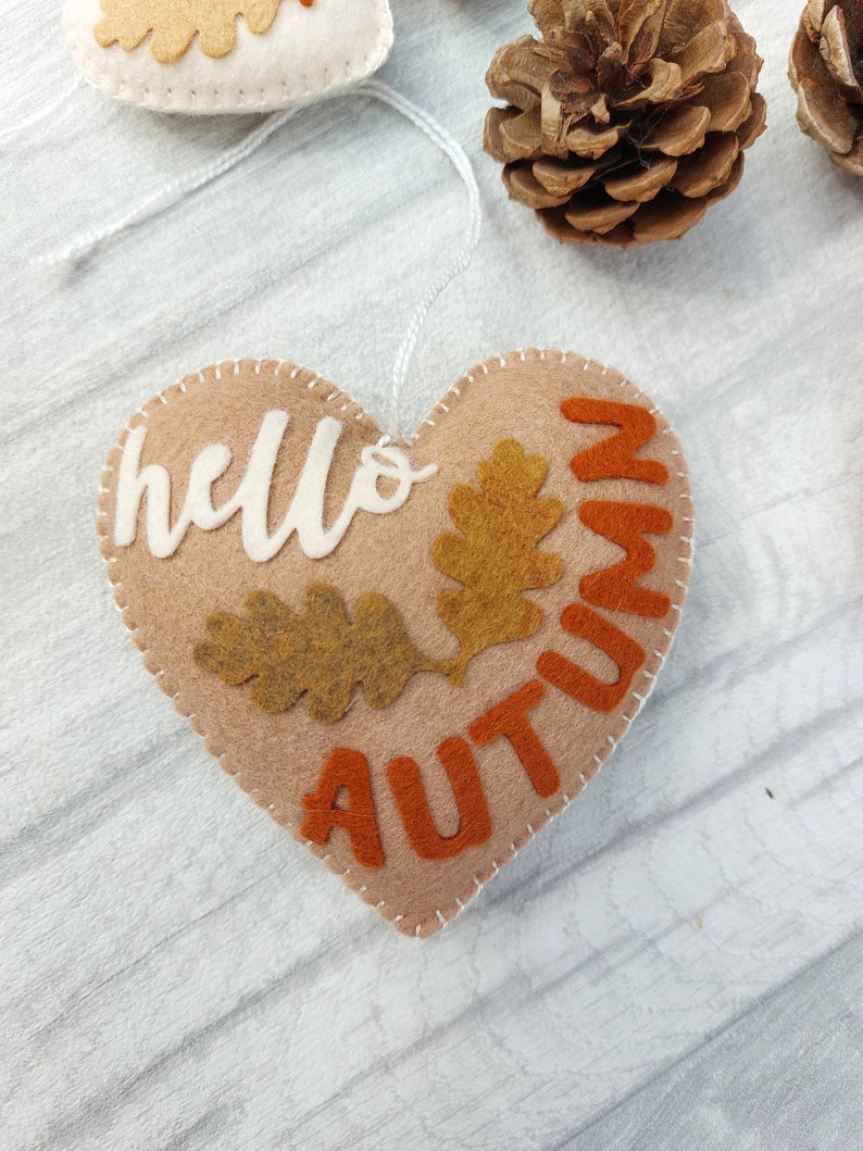 Autumn decoration, Hello Autumn, felt heart garland, Halloween, harvest festival, Autumn shelfie, peg rail, Autumn home decor image 3