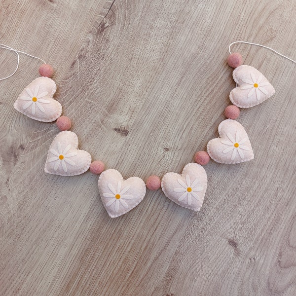 Peach bunting, pink, daisy garland, felt pom poms, felt balls, Mother's Day, teepee decoration, nursery, decoration, daisy decoration, gift