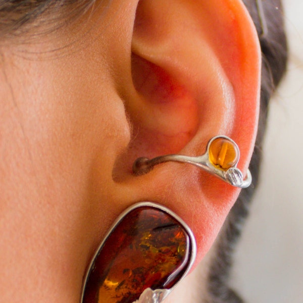 Earcuff-  Bernstein,silver,handmade