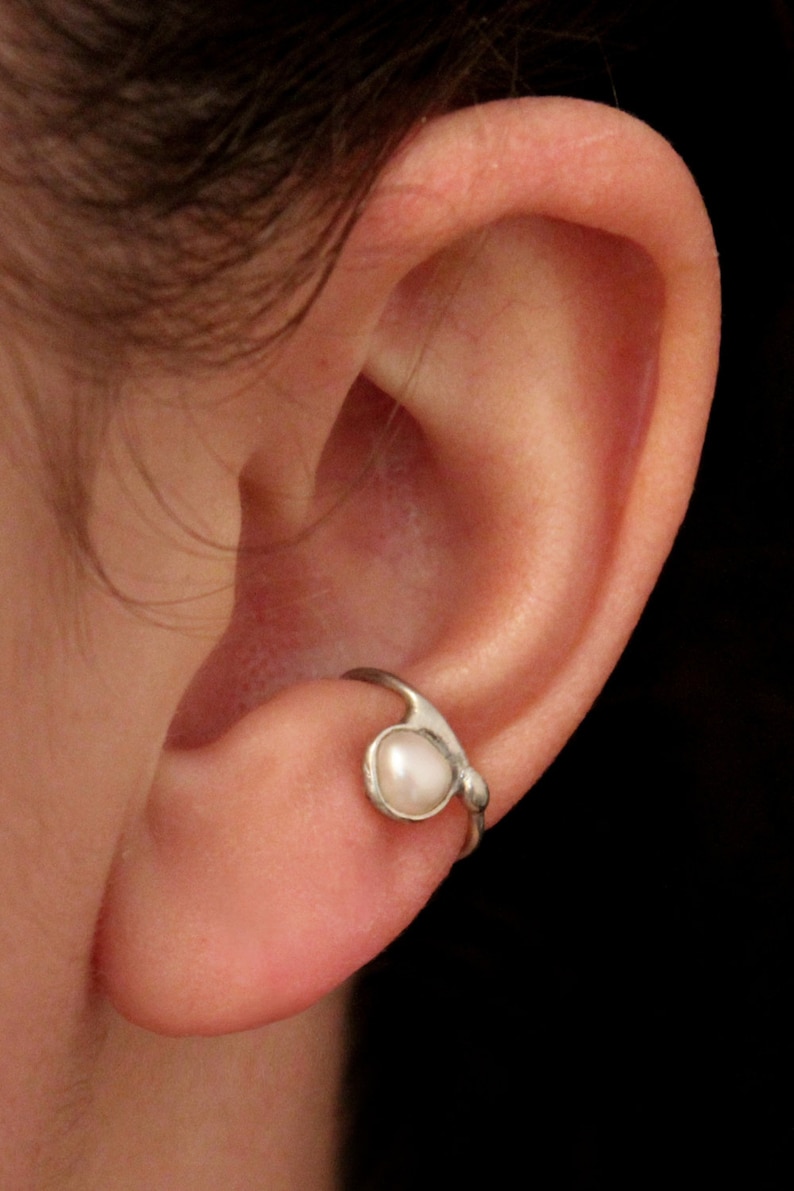 Earcuff Creole with freshwaterpearl white, silver, handmade, 105S image 1