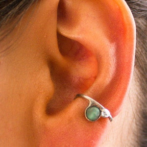 Earcuff - Creole with aventurin (facette), silver, handmade, 117S